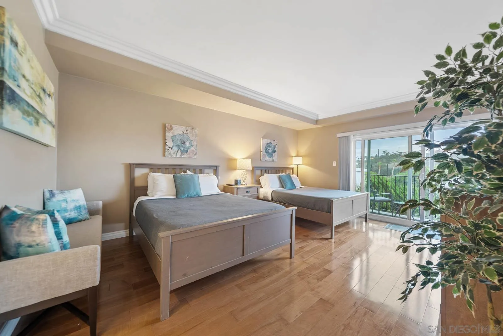 Photo #9: 250044413 Listing: Photo #9