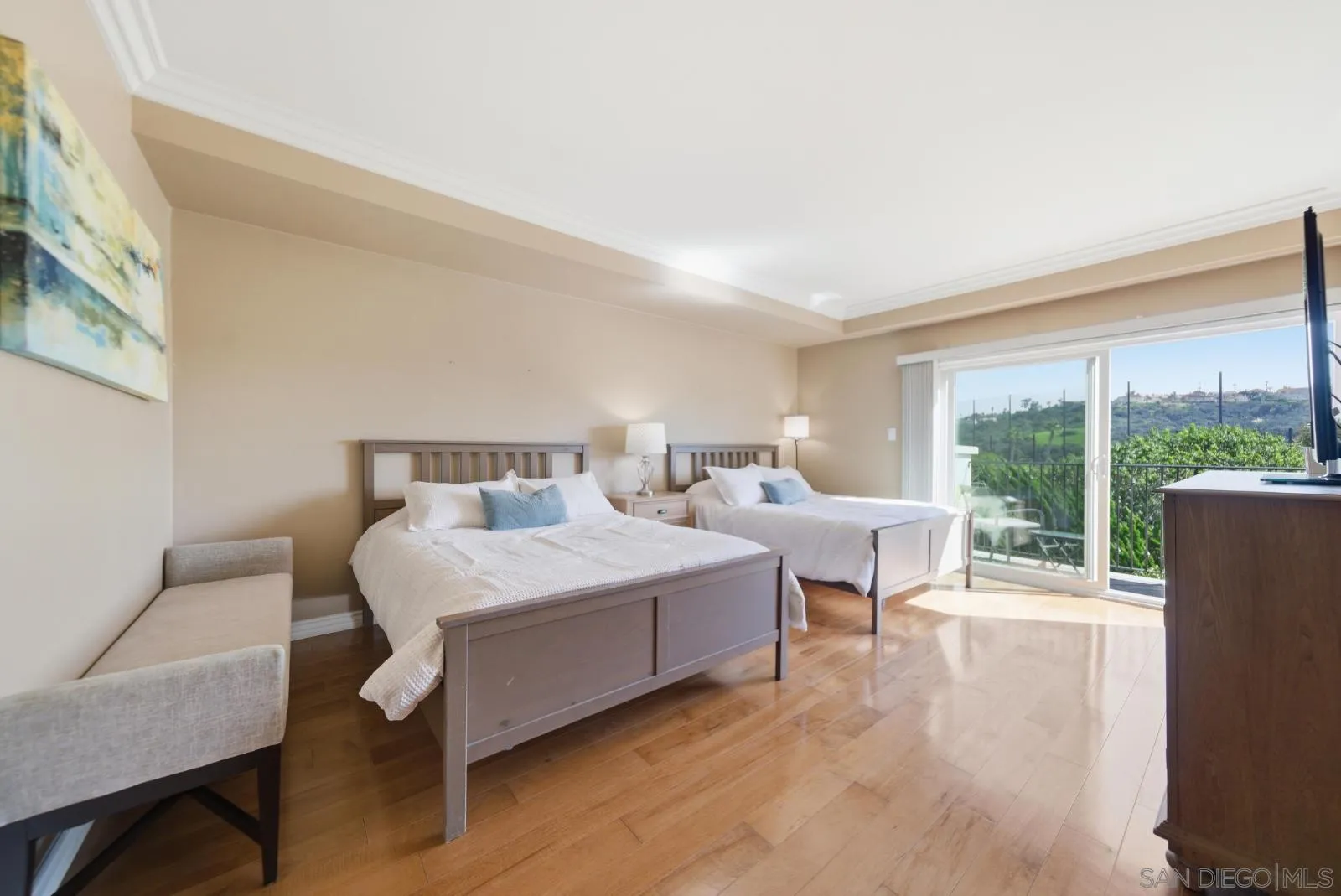 Photo #10: 250044413 Listing: Photo #10