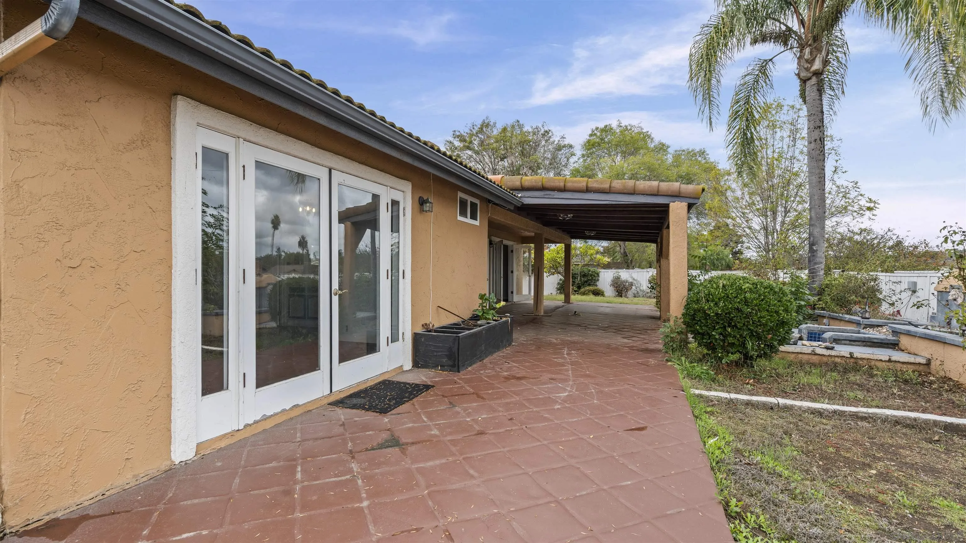 https://cdn.realtyfeed.com/cdn/127/250044419/11ef7ab22d898563ba170028bd8d51b7.webp