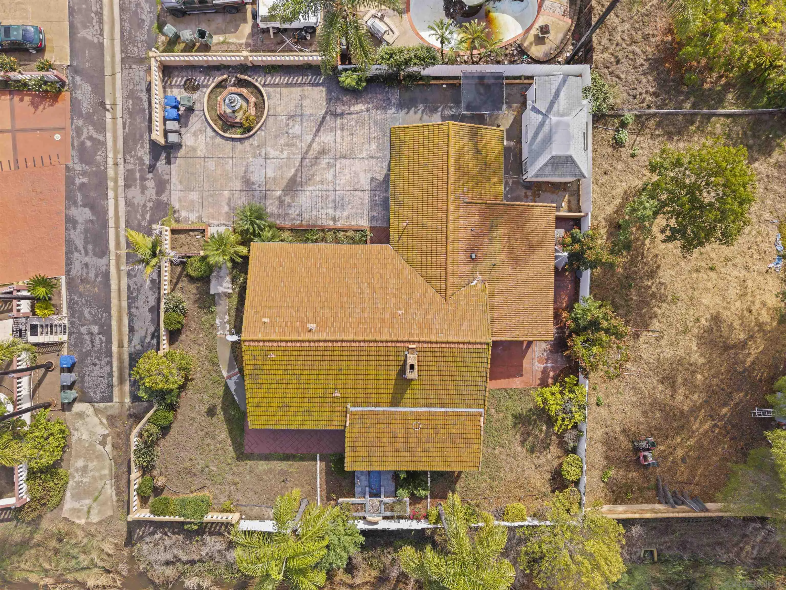https://cdn.realtyfeed.com/cdn/127/250044419/beb1d738a7d0f2093b71ca467c0a5270.webp