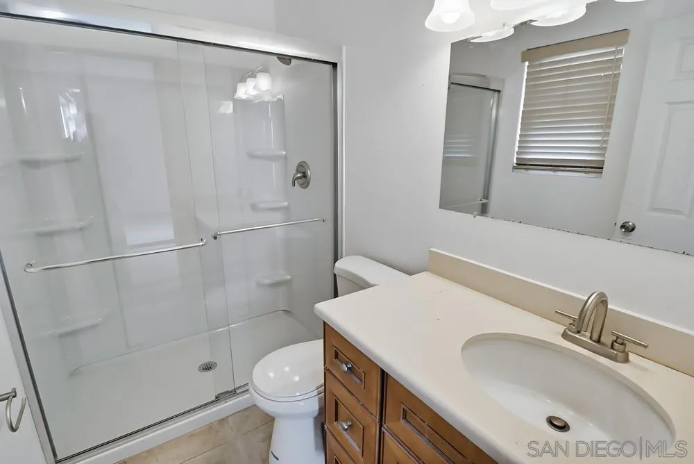 https://cdn.realtyfeed.com/cdn/127/250044423/727d4afbf50ab11256dc08491c54d467.webp