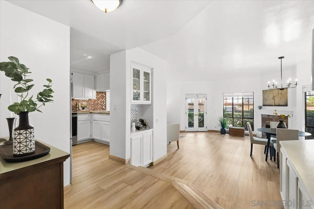 Photo #3: 250044427 Listing: Photo #3