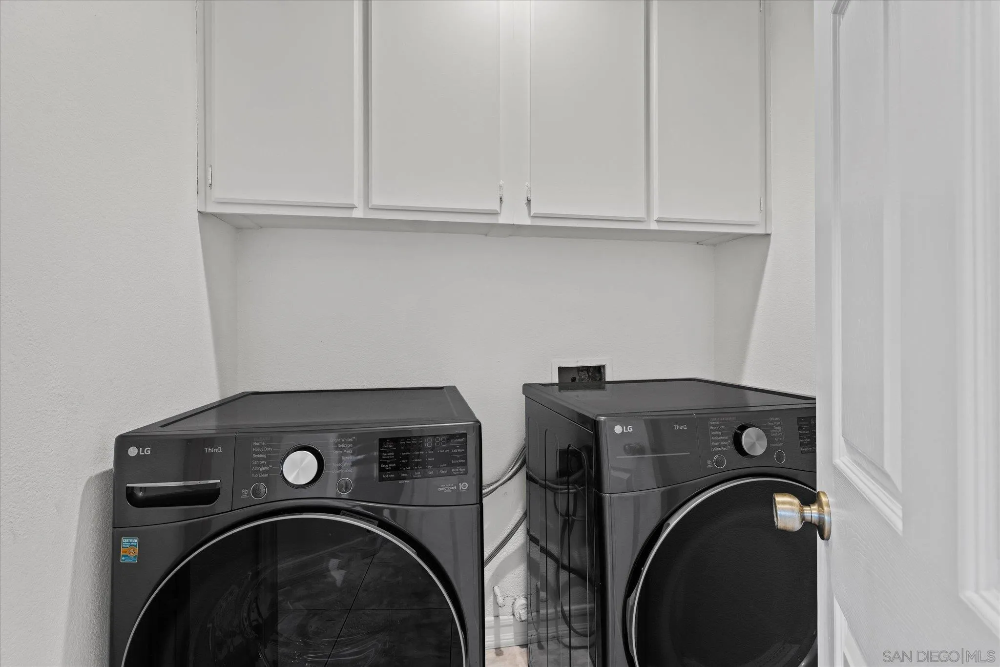 https://cdn.realtyfeed.com/cdn/127/250044434/2264184c21f2ecd68e987c574d491024.webp