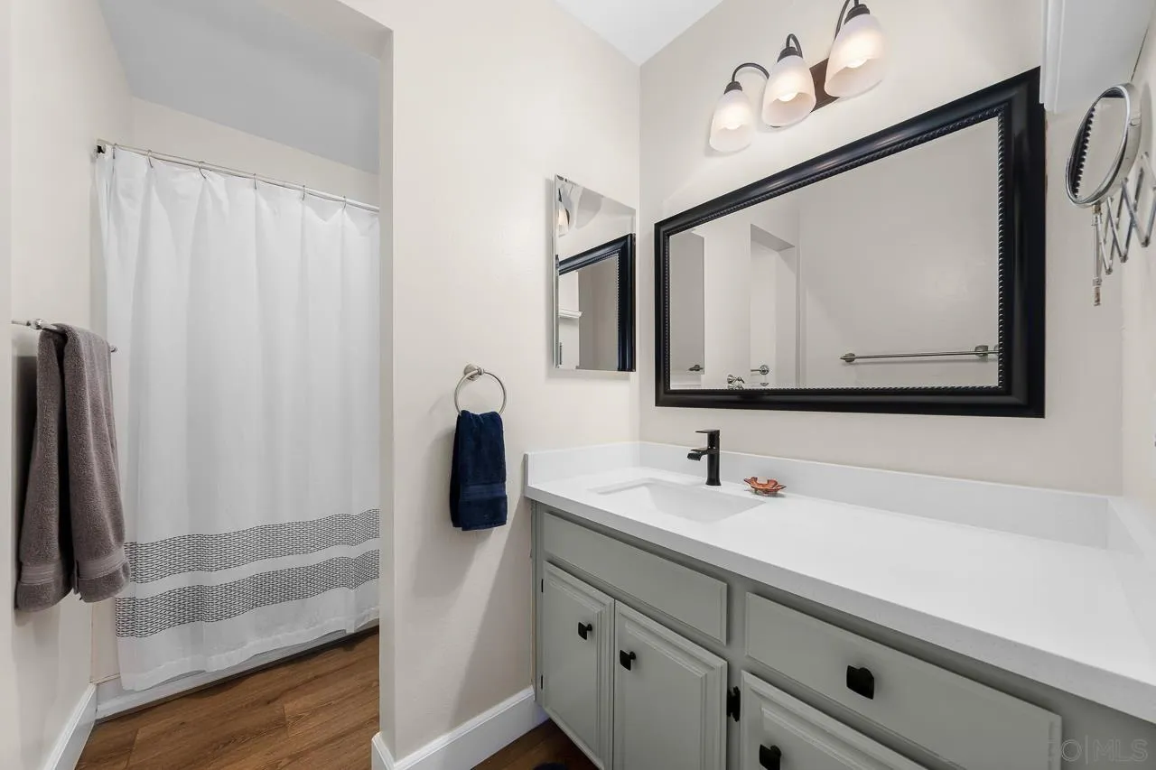 Photo #14: 250044438 Listing: Photo #14