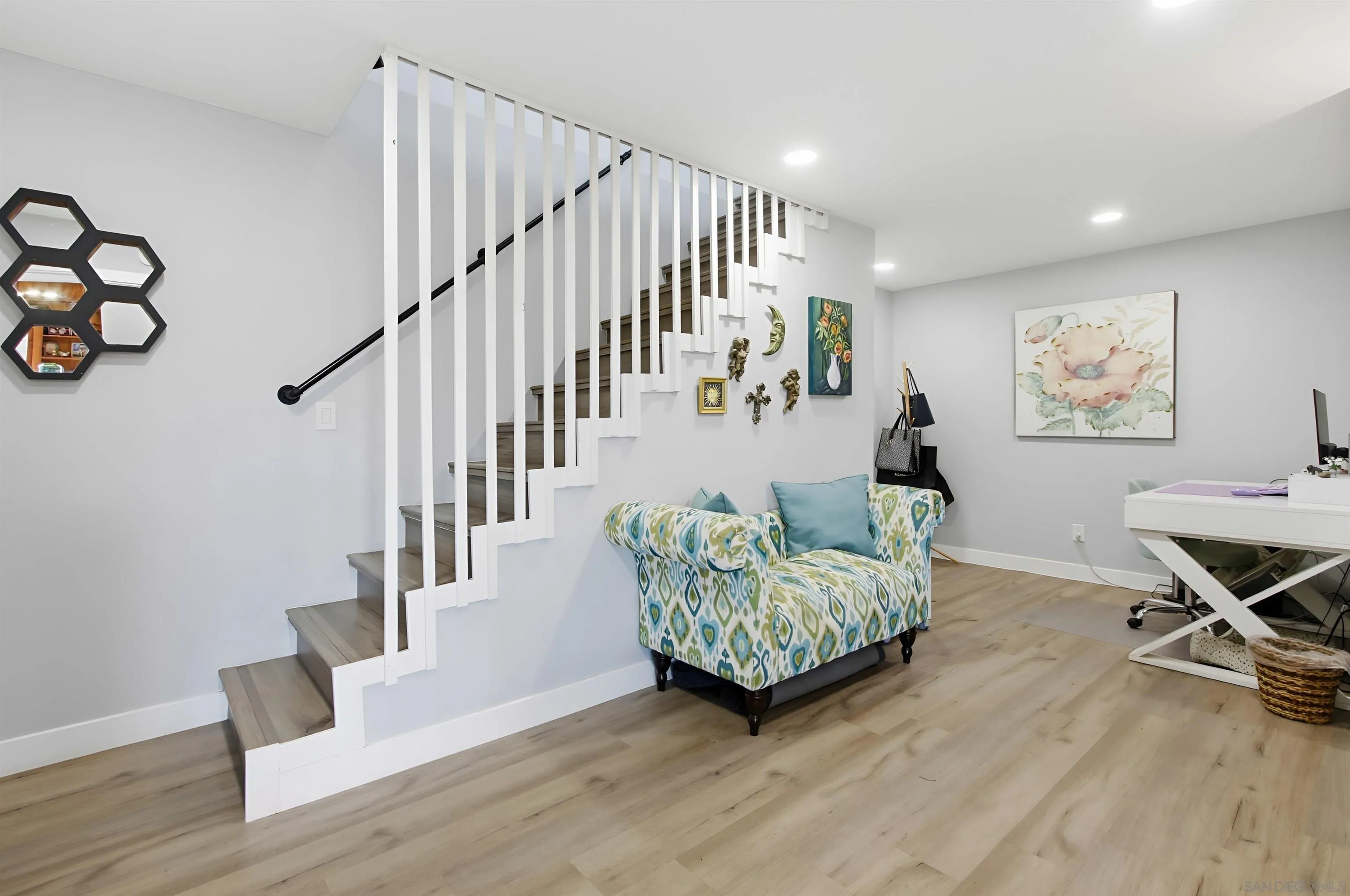 https://cdn.realtyfeed.com/cdn/127/250044455/610467c014ce7df6c6b8804819f06c3d.webp