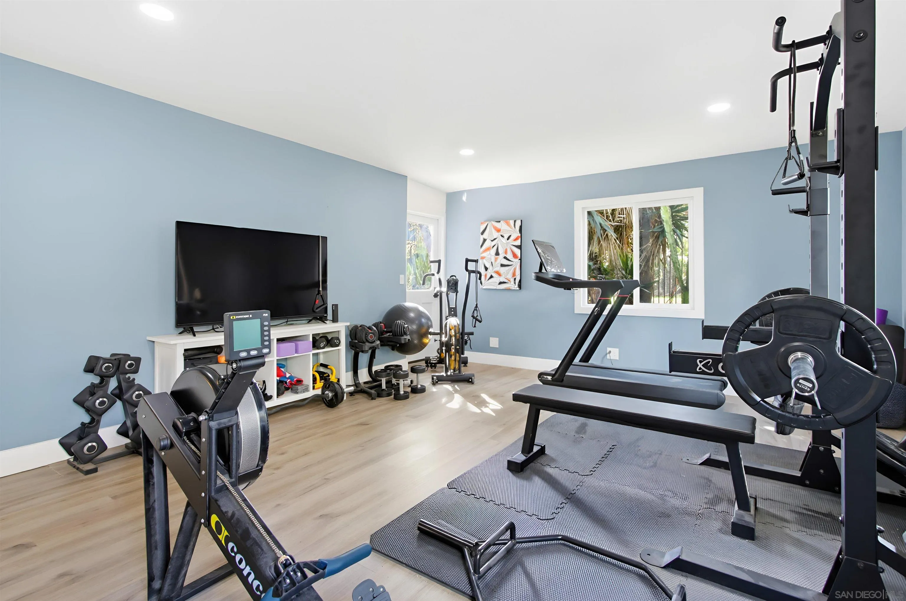 https://cdn.realtyfeed.com/cdn/127/250044455/a096042799ea88257b879a0112216ab6.webp