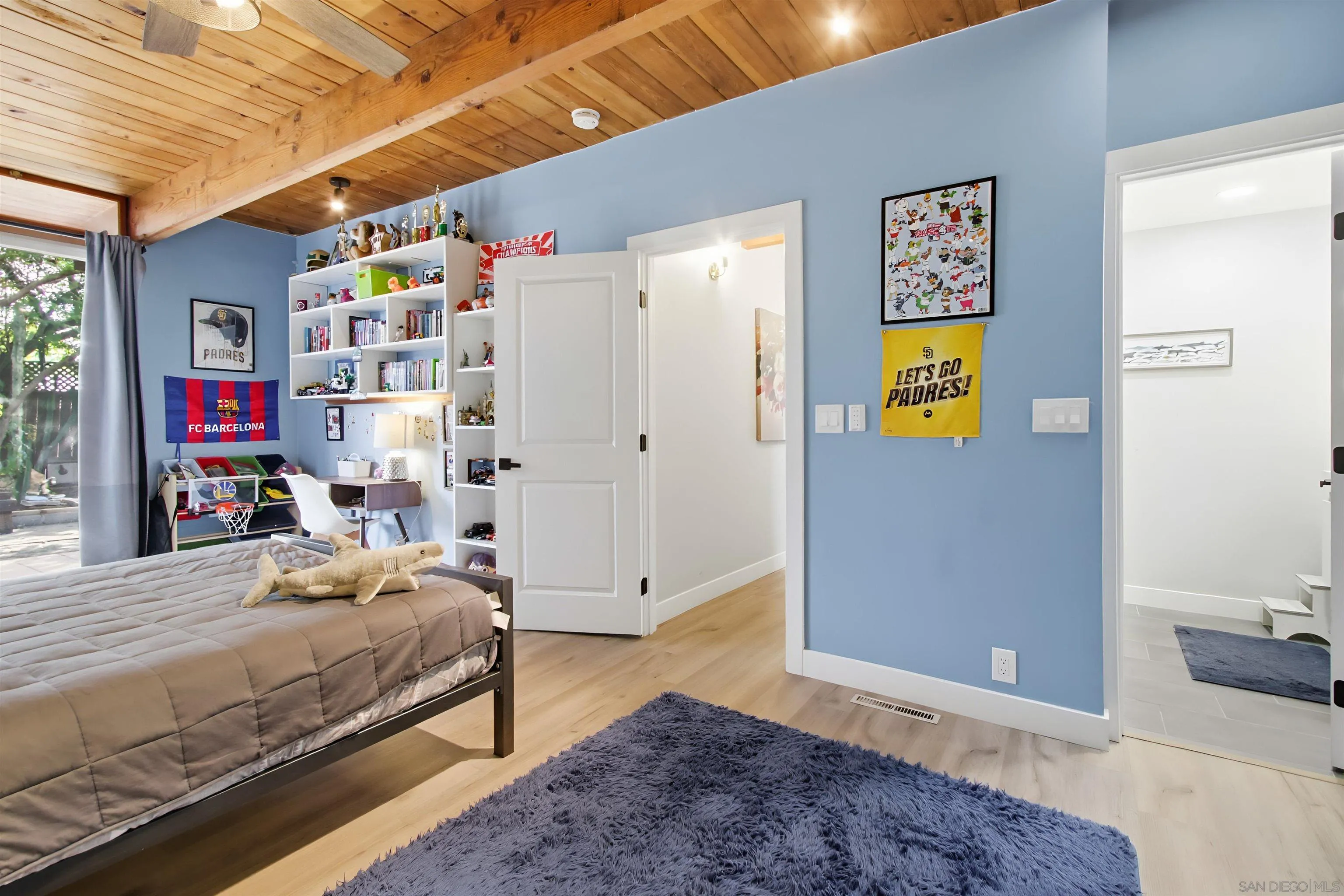 https://cdn.realtyfeed.com/cdn/127/250044455/aaa12d15697b0f1f1f753132b40a01ba.webp