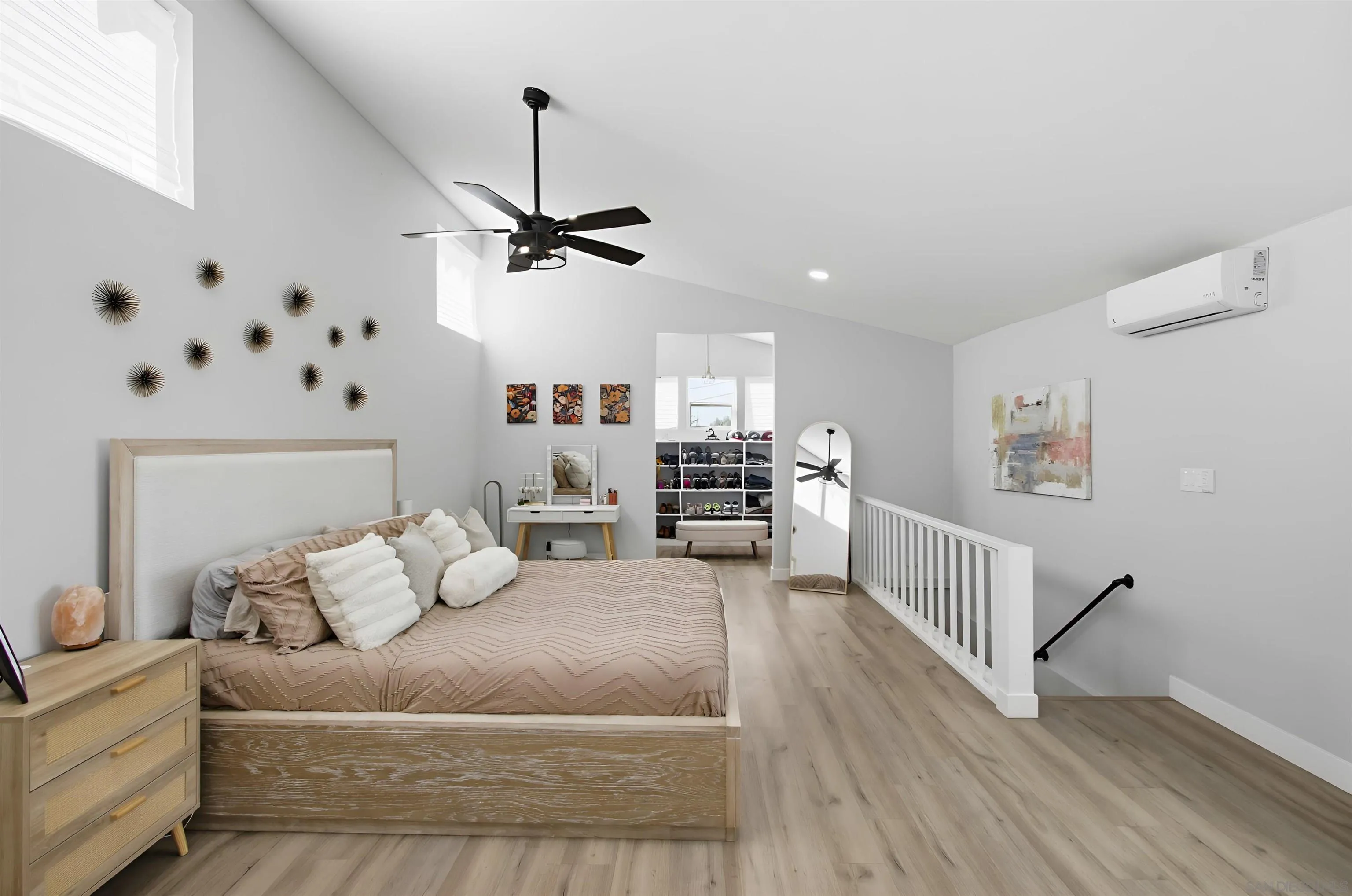 https://cdn.realtyfeed.com/cdn/127/250044455/d1433d55b3075a50c8567eee7d158a94.webp
