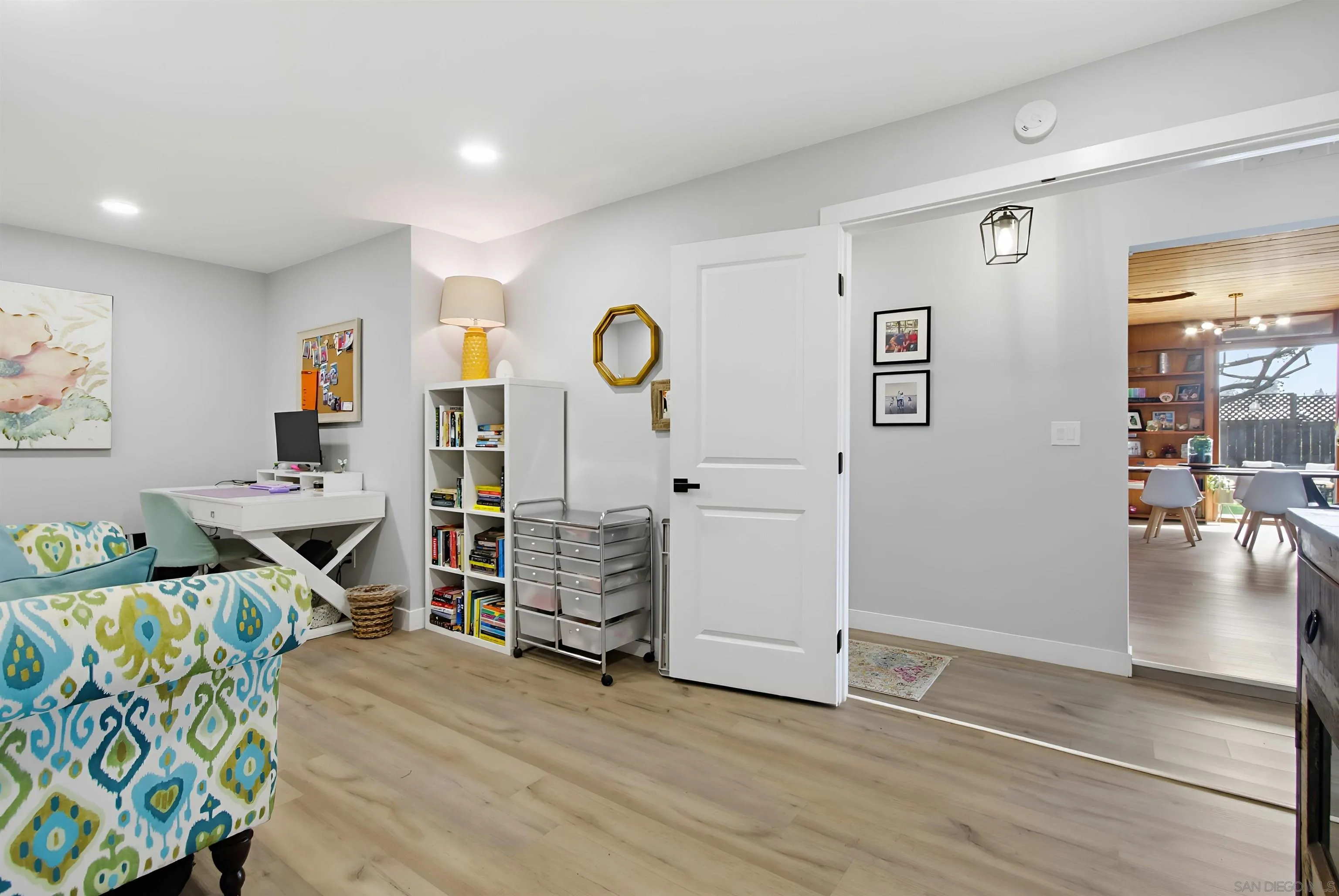 https://cdn.realtyfeed.com/cdn/127/250044455/ea581e30907aadd275203e2123c65ae6.webp