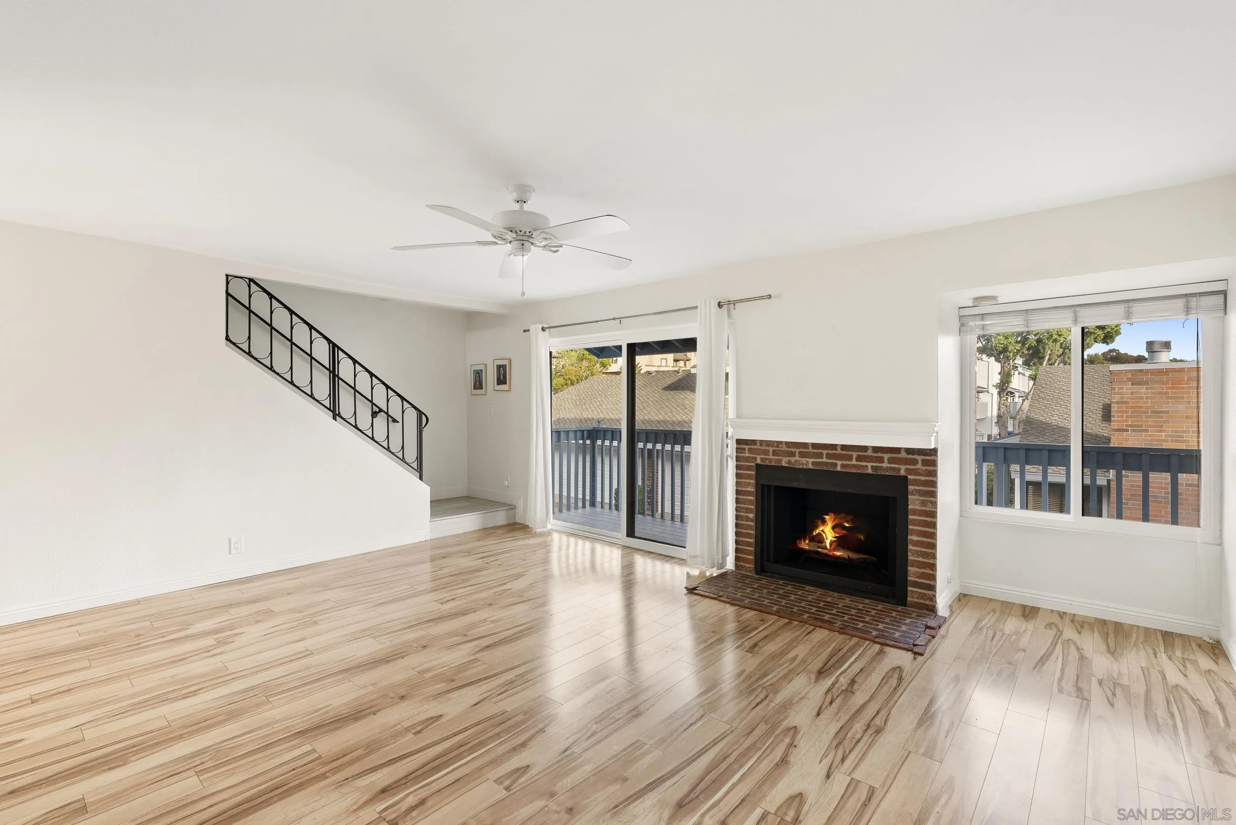 https://cdn.realtyfeed.com/cdn/127/250044464/7375b22196594a3eec9d44711f469a40.webp