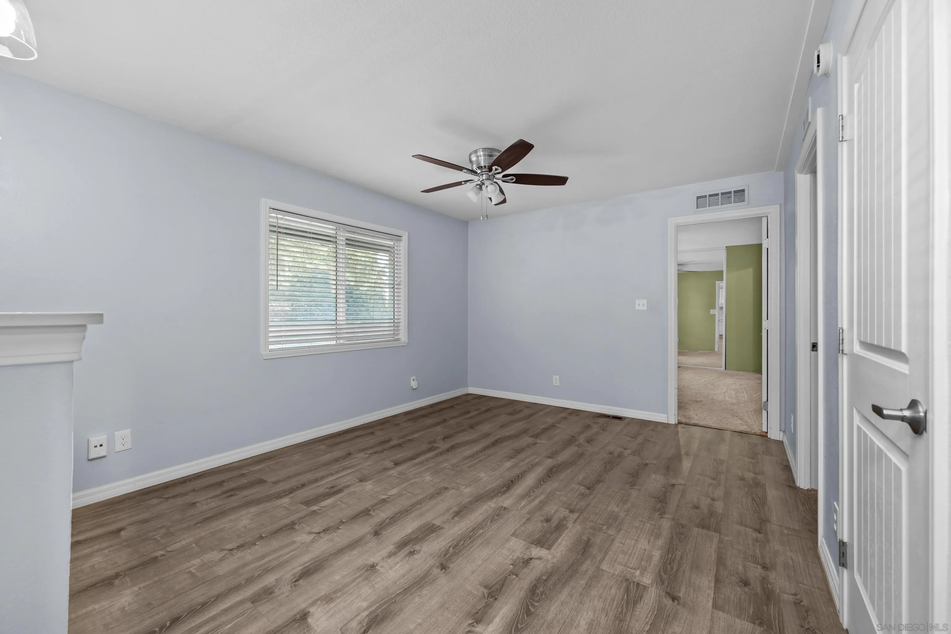 https://cdn.realtyfeed.com/cdn/127/250044465/42817b008b34798af18d9cf68e27c0e2.webp