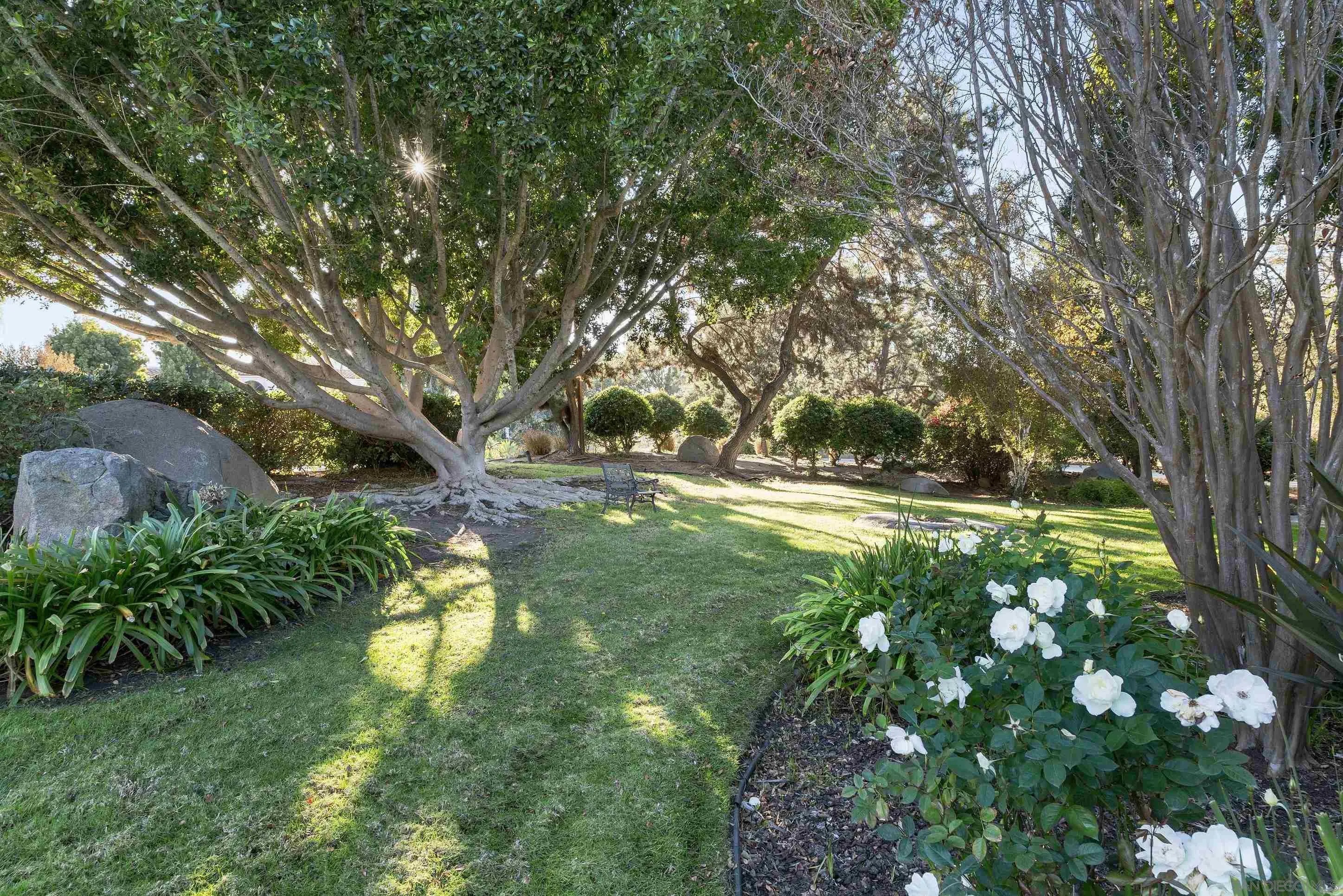 https://cdn.realtyfeed.com/cdn/127/250044470/747087a2d3438324f6024252b00ace06.webp