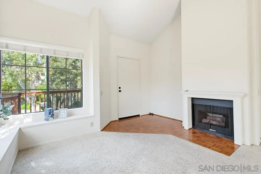 Photo #7: 250044475 Listing: Photo #7