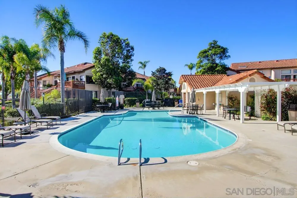 Photo #34: 250044475 Listing: Photo #34