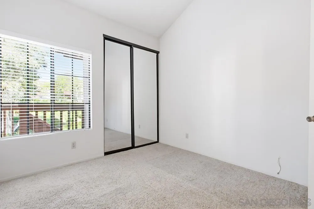 Photo #16: 250044475 Listing: Photo #16
