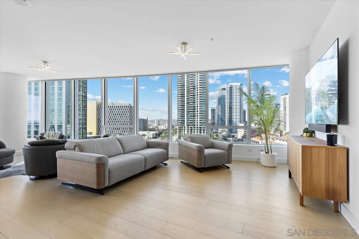 Photo #11: 250044479 Listing: Photo #11