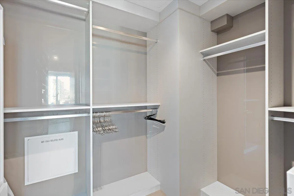 Photo #19: 250044479 Listing: Photo #19