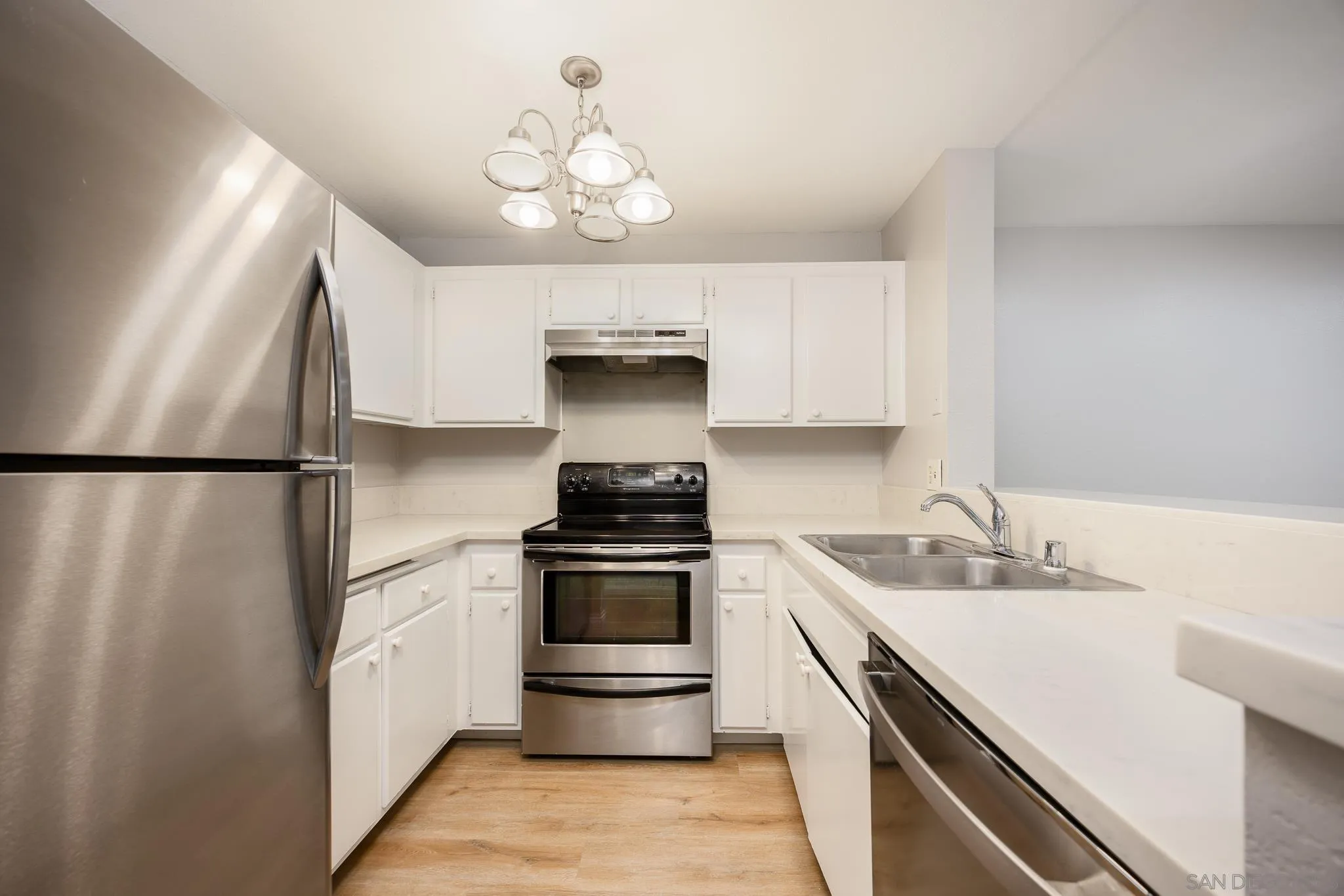 Photo #7: 250044489 Listing: Photo #7