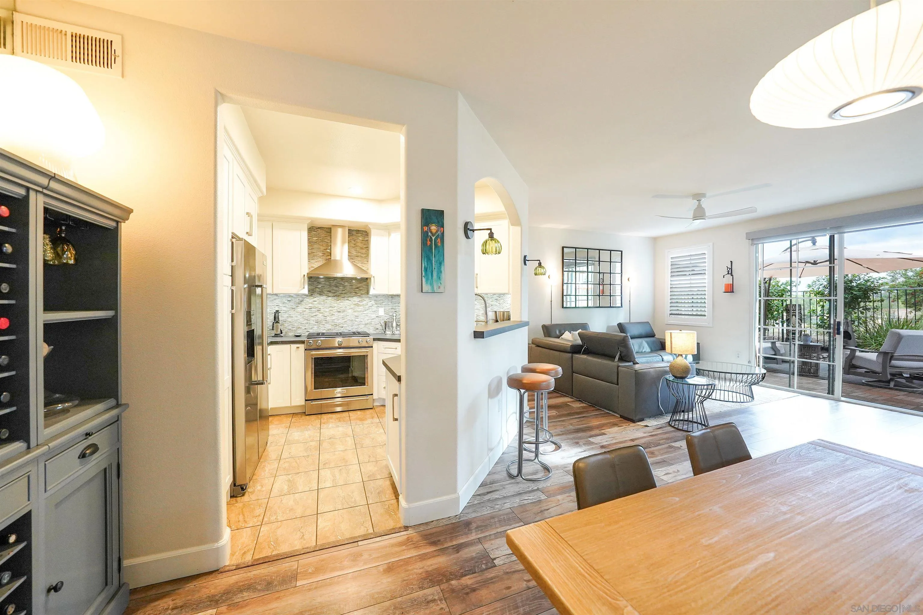 Photo #6: 250044491 Listing: Photo #6