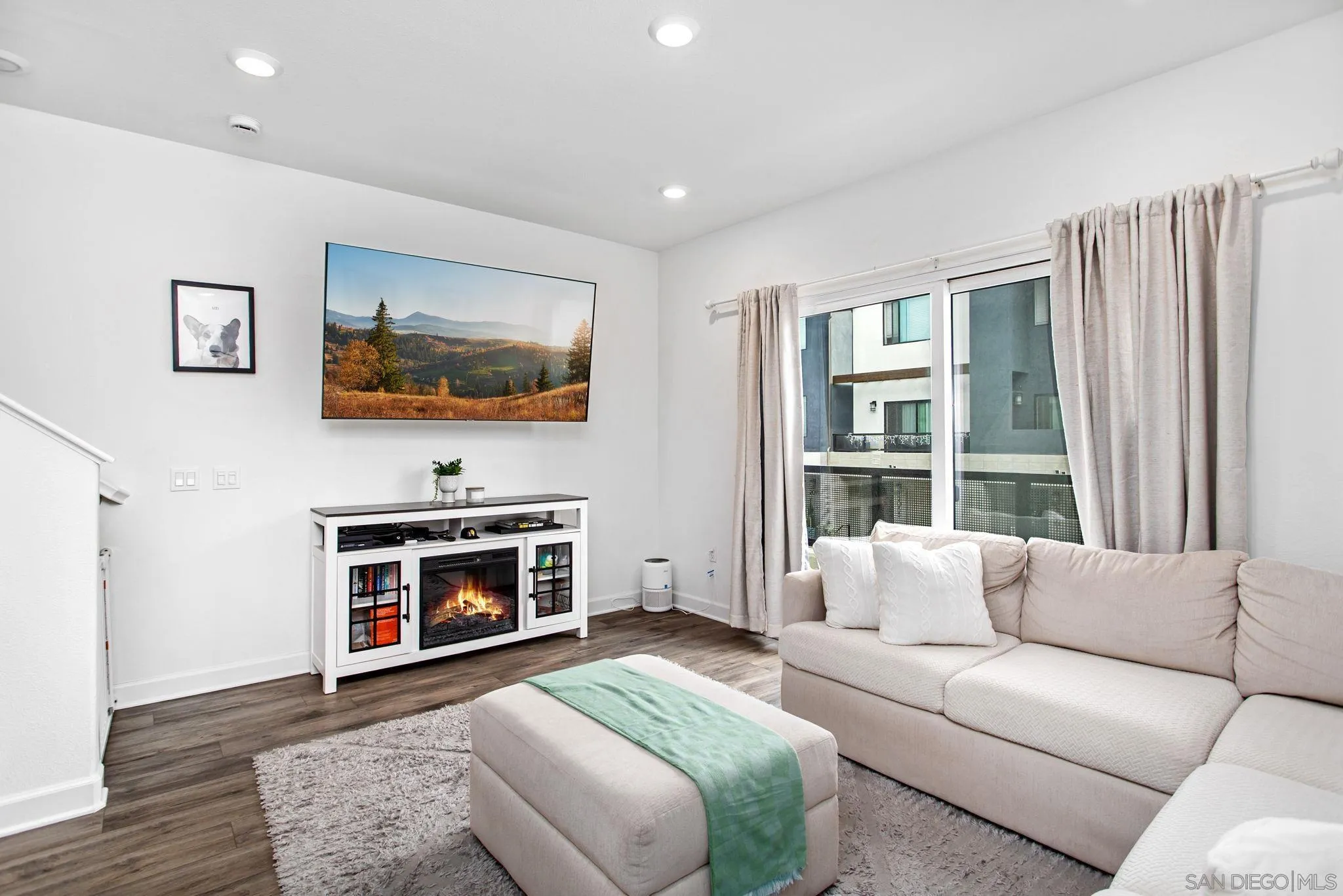 Photo #9: 250044492 Listing: Photo #9