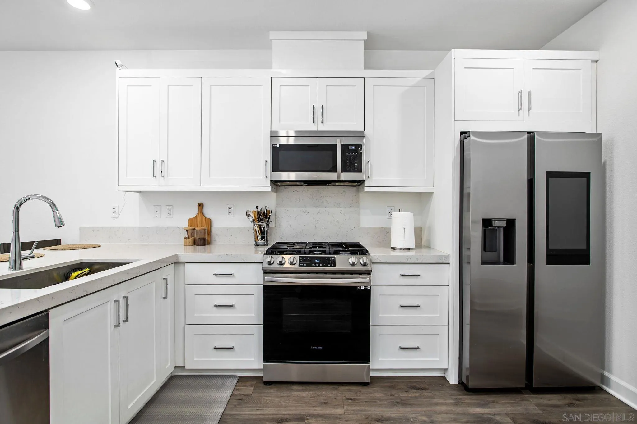 Photo #4: 250044492 Listing: Photo #4