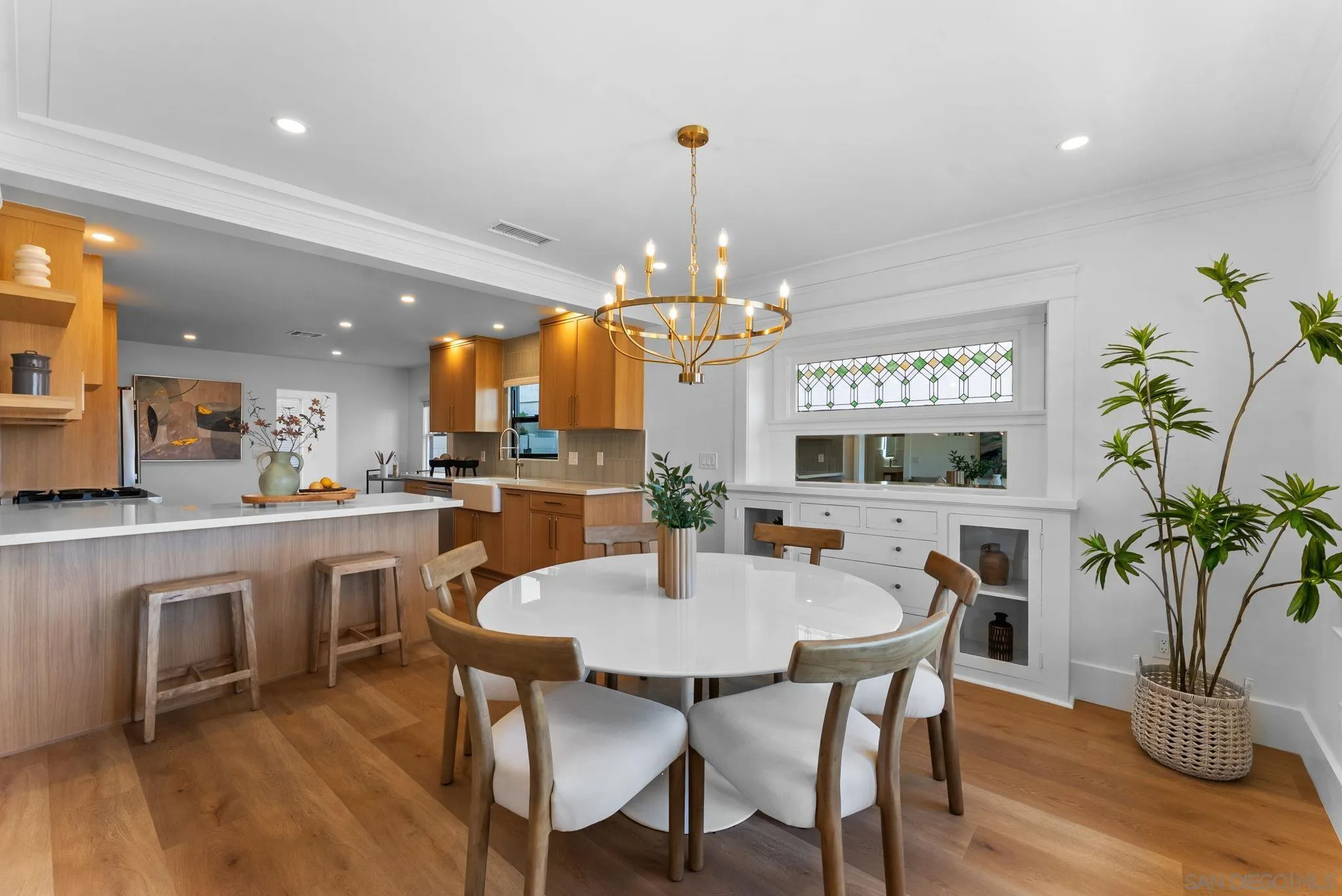 https://cdn.realtyfeed.com/cdn/127/250044494/5c863404170d9c5b30560193c8c4b18a.webp