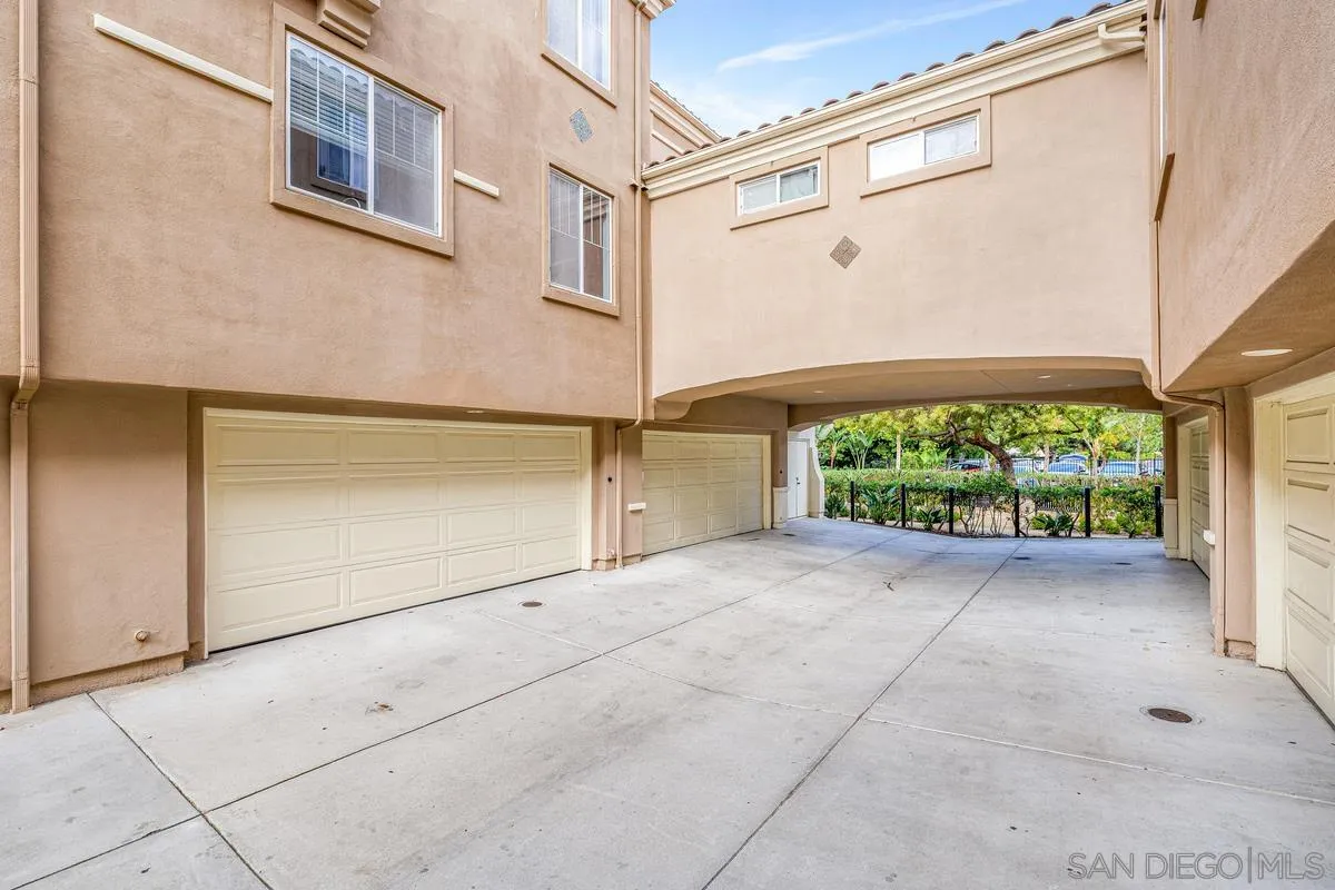 Photo #24: 250044497 Listing: Photo #24