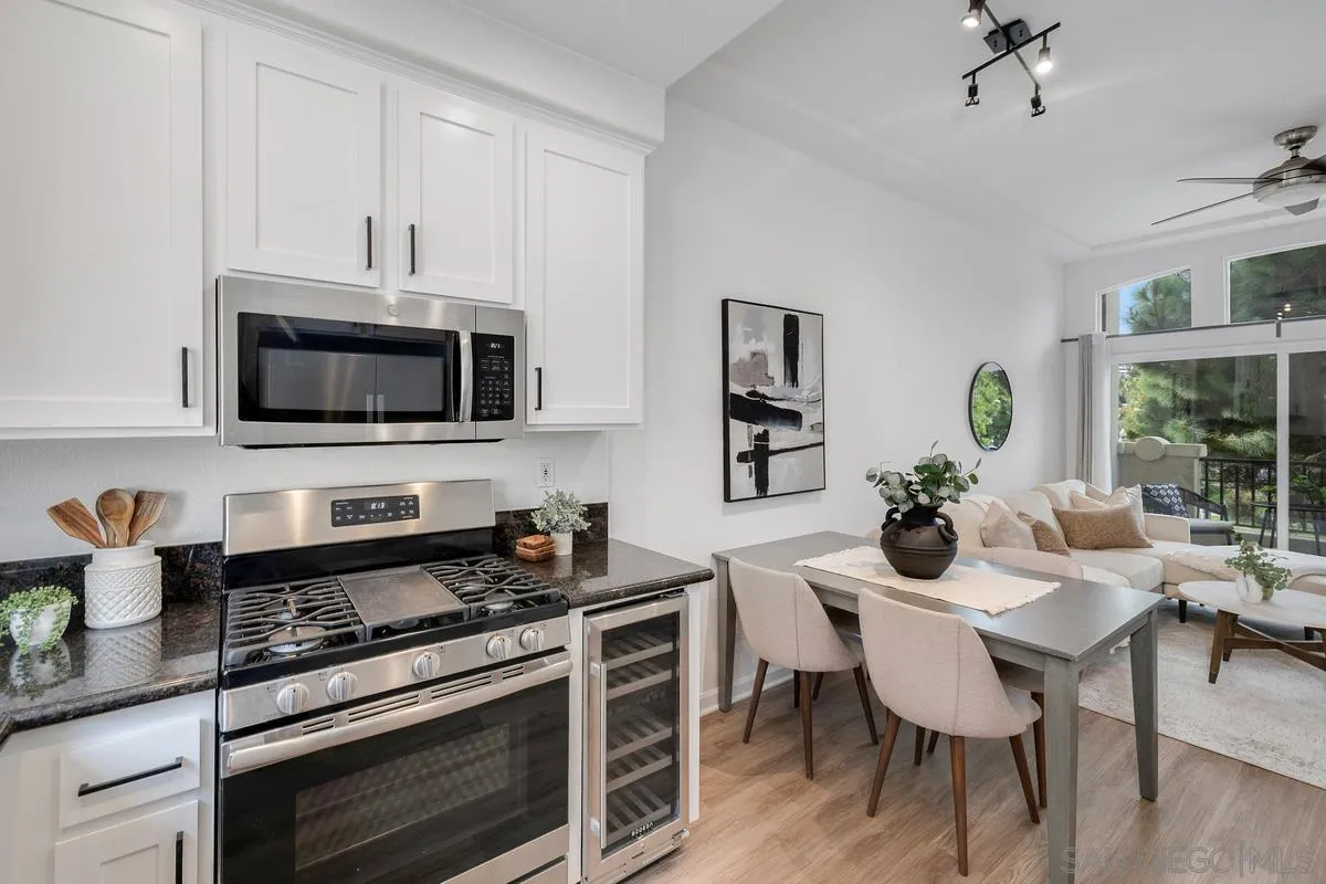 Photo #14: 250044497 Listing: Photo #14