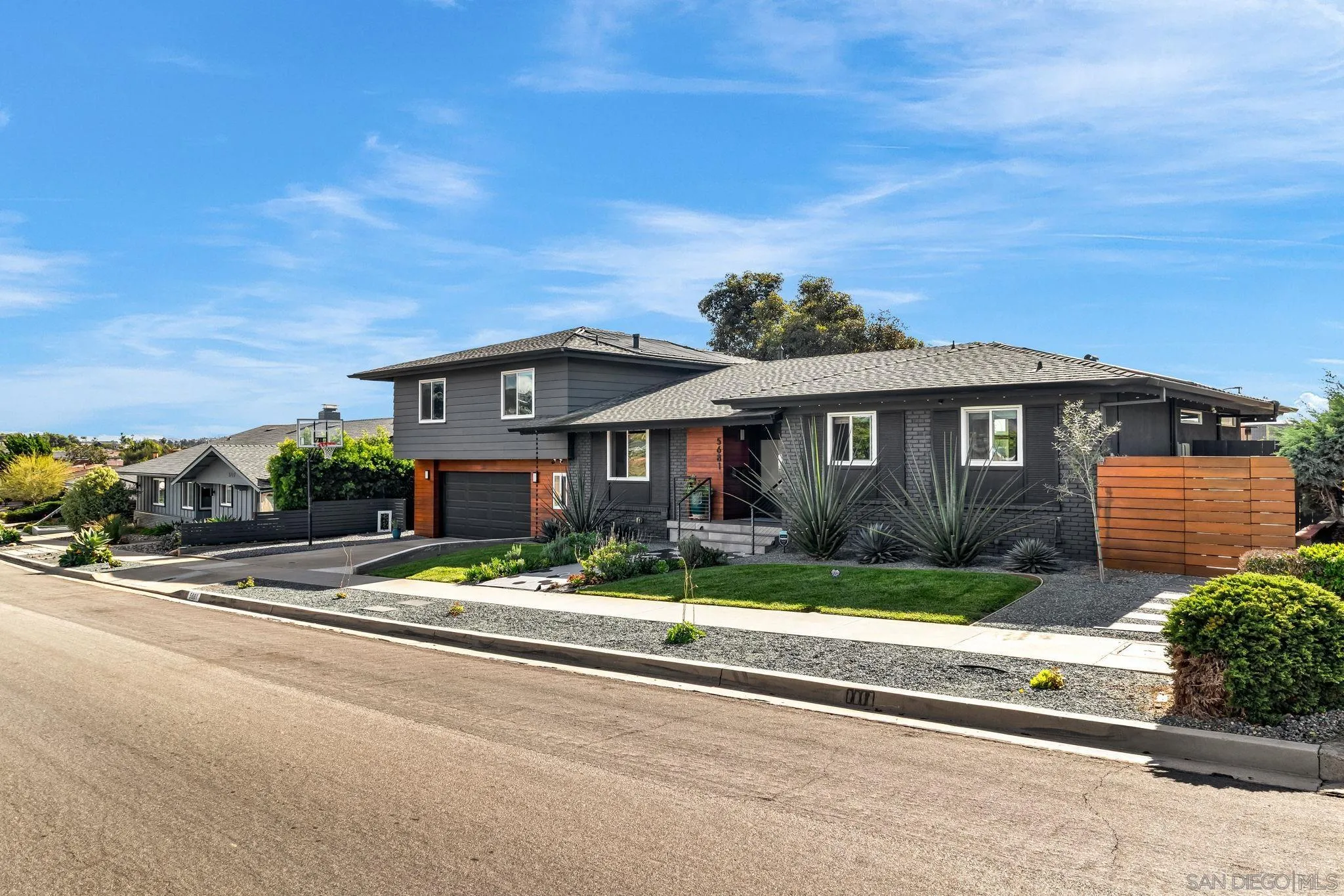 https://cdn.realtyfeed.com/cdn/127/250044502/4228776bec003822df64dac06e8790ac.webp