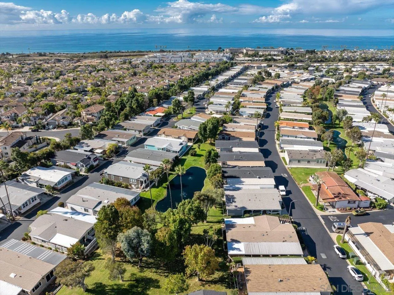 https://cdn.realtyfeed.com/cdn/127/250044505/440858d562a123588e254f1318799976.webp