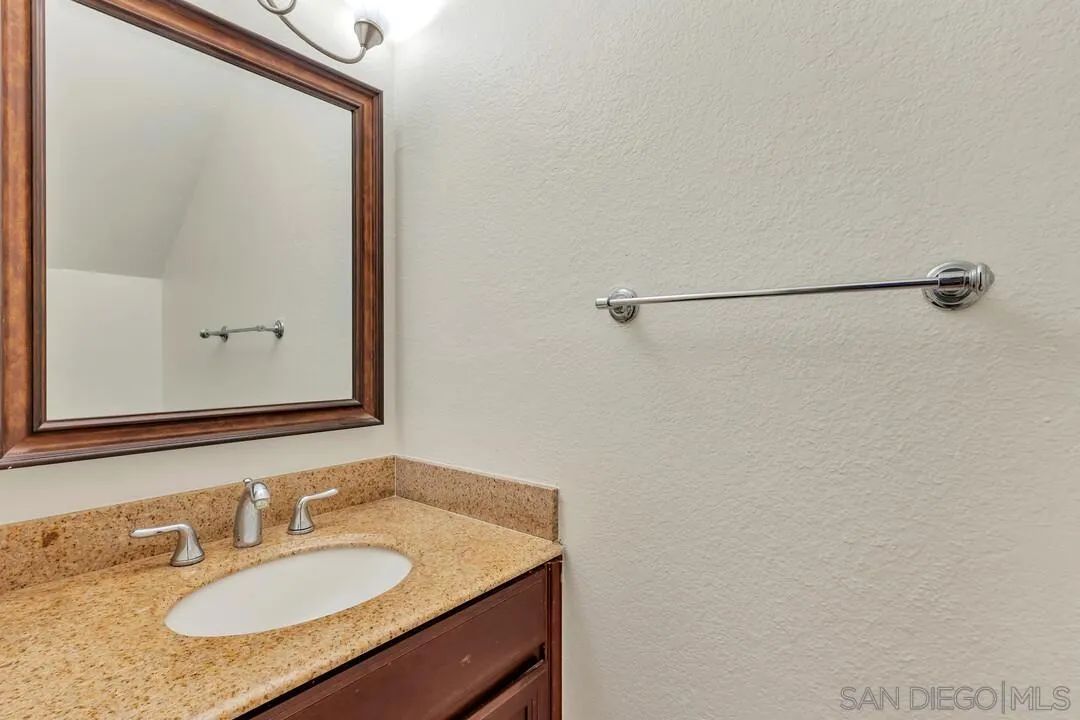 https://cdn.realtyfeed.com/cdn/127/250044506/319d11b63e3783185612696ae4aa3395.webp