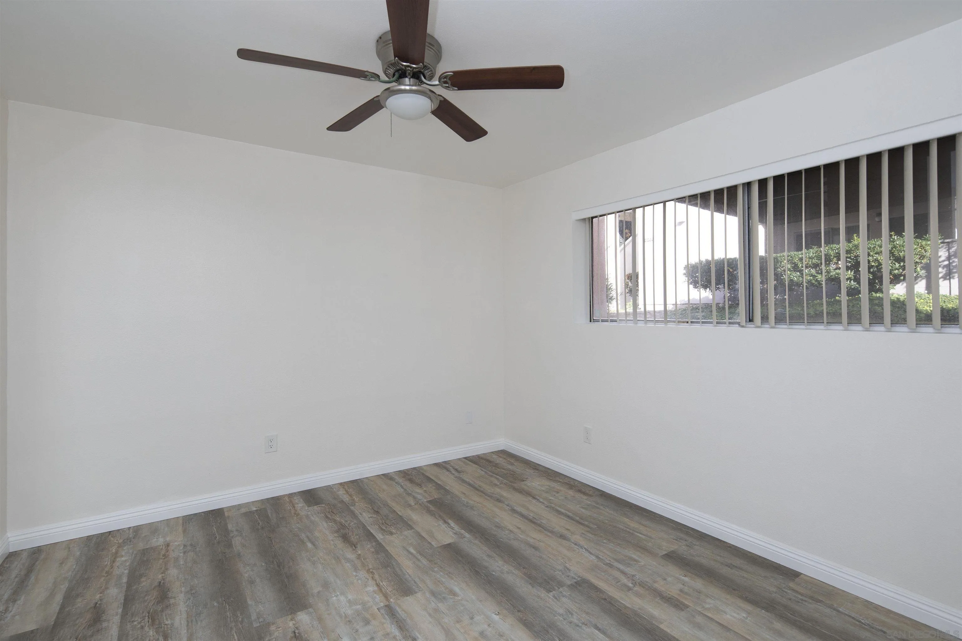 Photo #23: 250044519 Listing: Photo #23