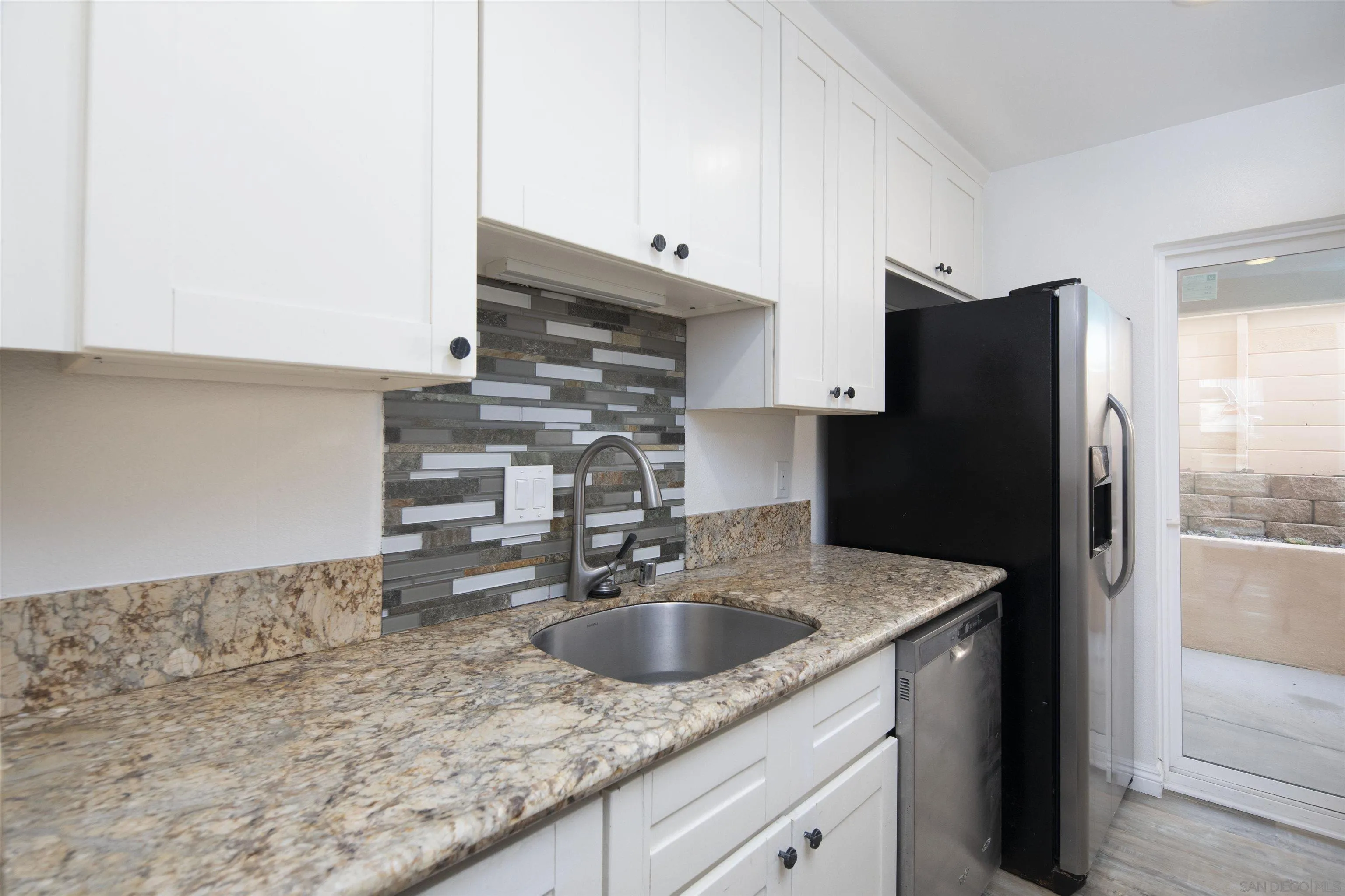 Photo #13: 250044519 Listing: Photo #13