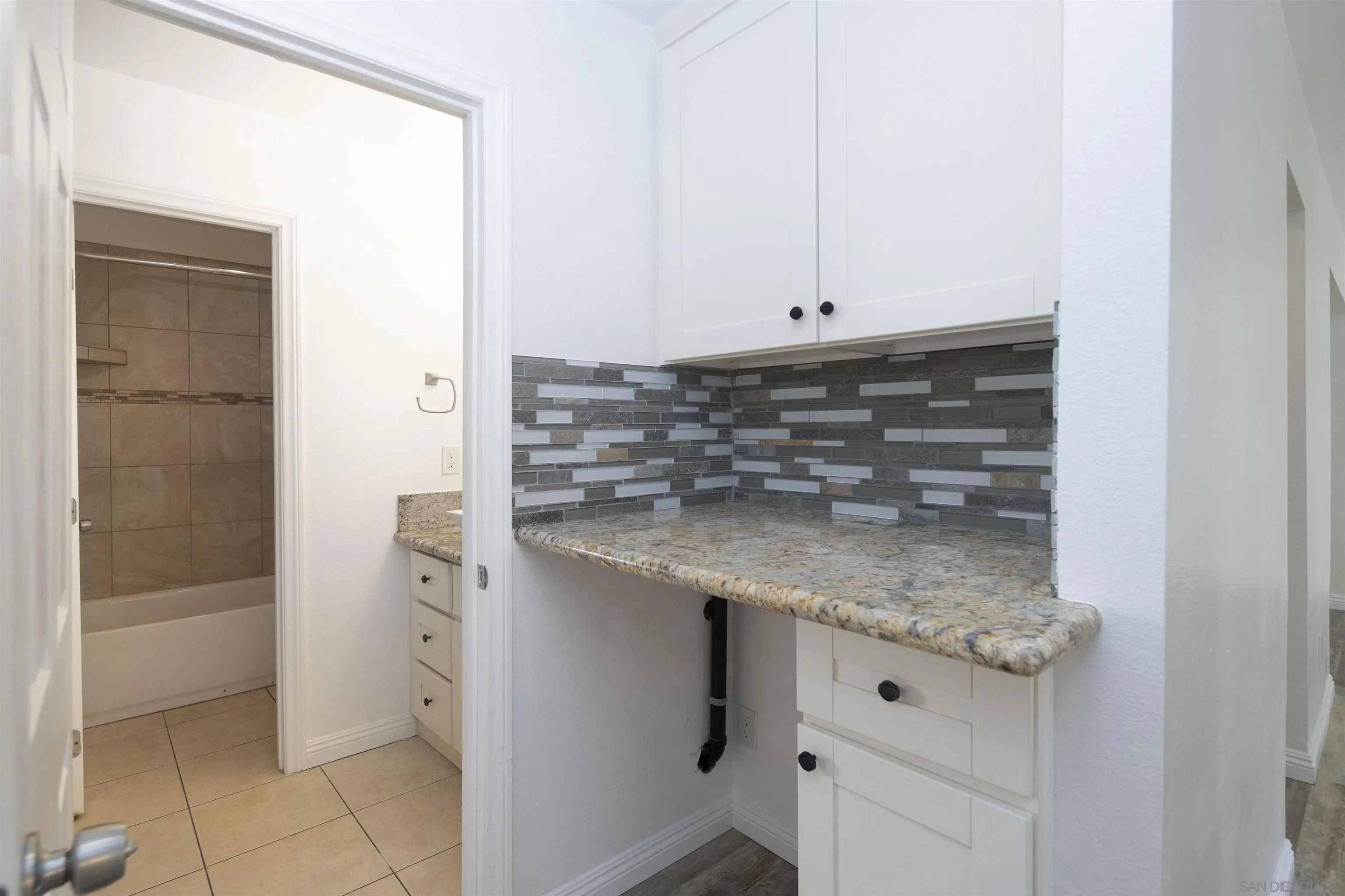 Photo #16: 250044519 Listing: Photo #16