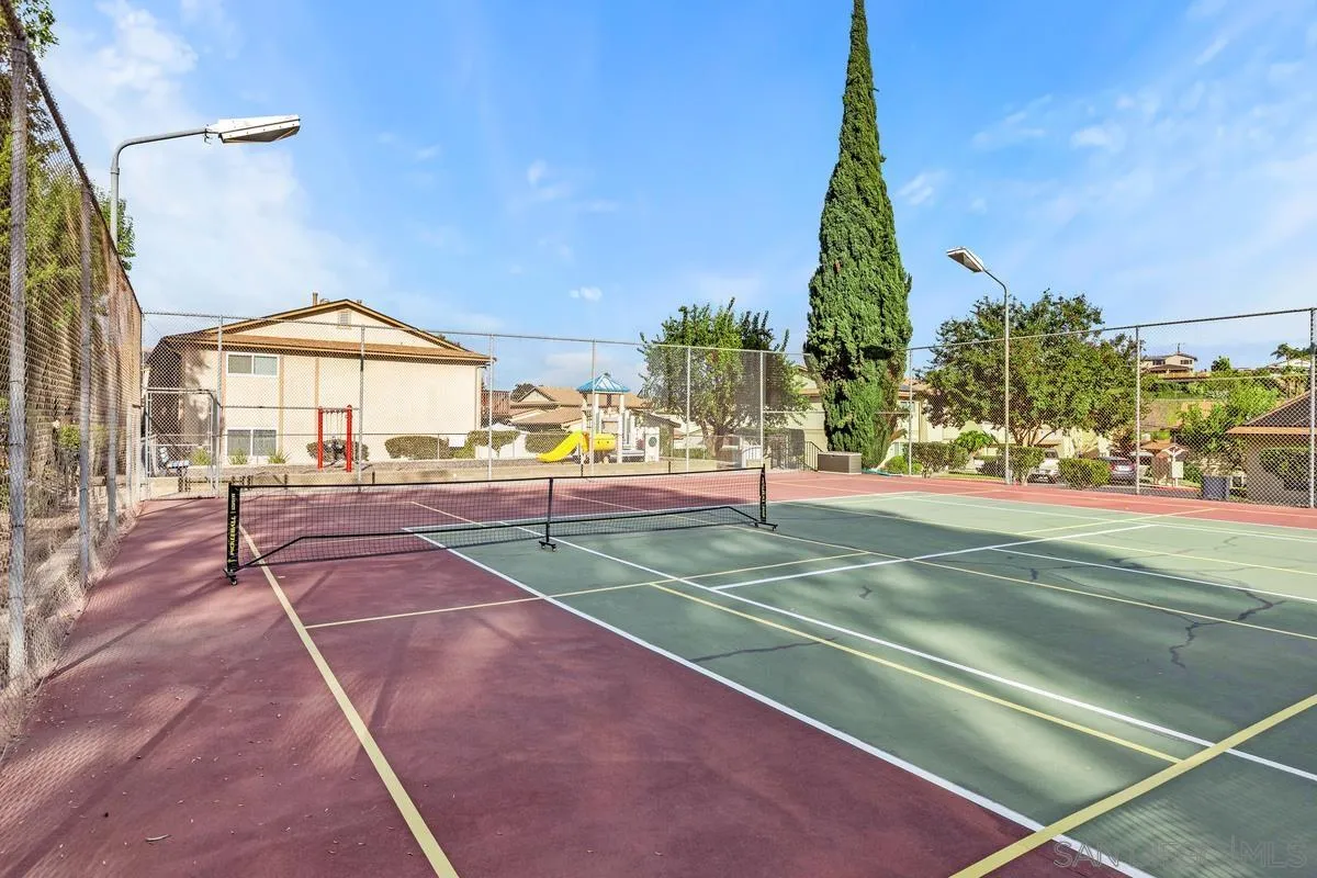 Photo #33: 250044524 Listing: Photo #33