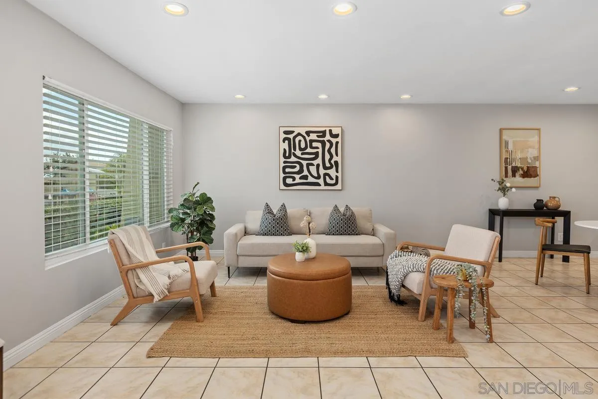 Photo #4: 250044524 Listing: Photo #4