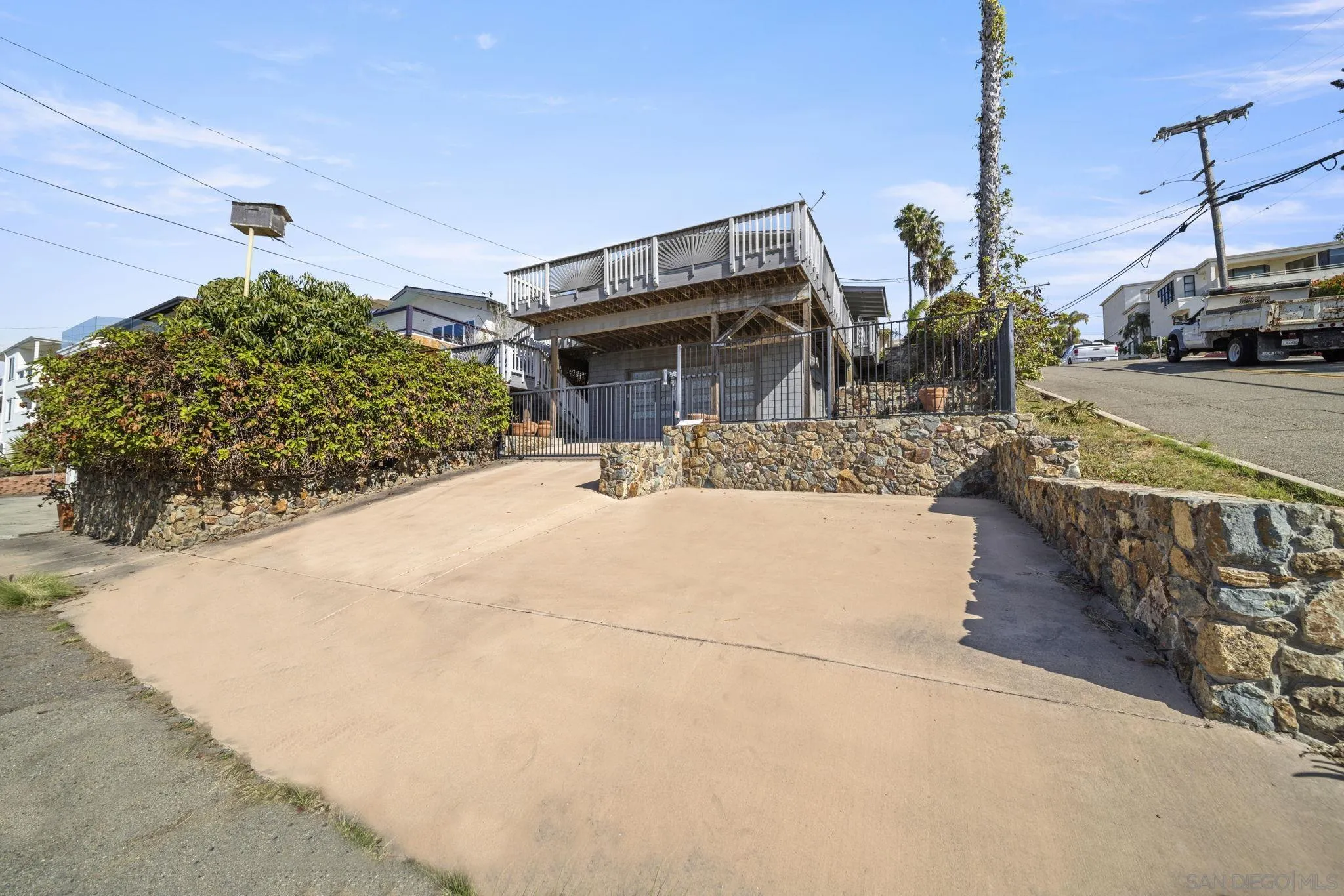 Photo #7: 250044527 Listing: Photo #7