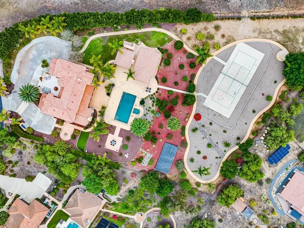 https://cdn.realtyfeed.com/cdn/127/250044529/49c66dbaab4d4c805a14153c8725adb0.webp