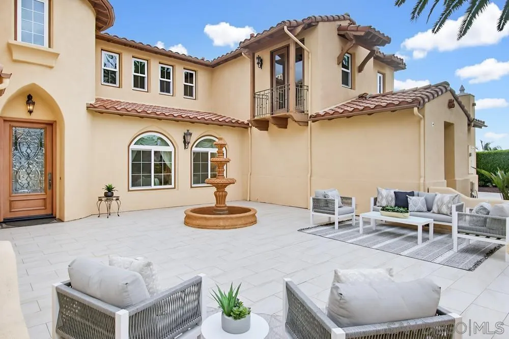 https://cdn.realtyfeed.com/cdn/127/250044529/4df74823a7f2043b14139f3d43133d8b.webp
