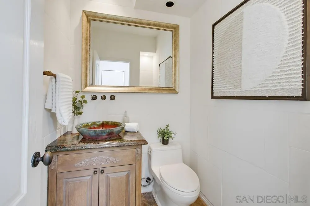 https://cdn.realtyfeed.com/cdn/127/250044529/5dd767d9217e79fde1638e05817ff79c.webp