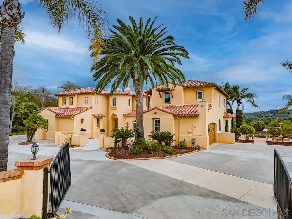 https://cdn.realtyfeed.com/cdn/127/250044529/661965ed5f5f9b468393bcab33823d83.webp