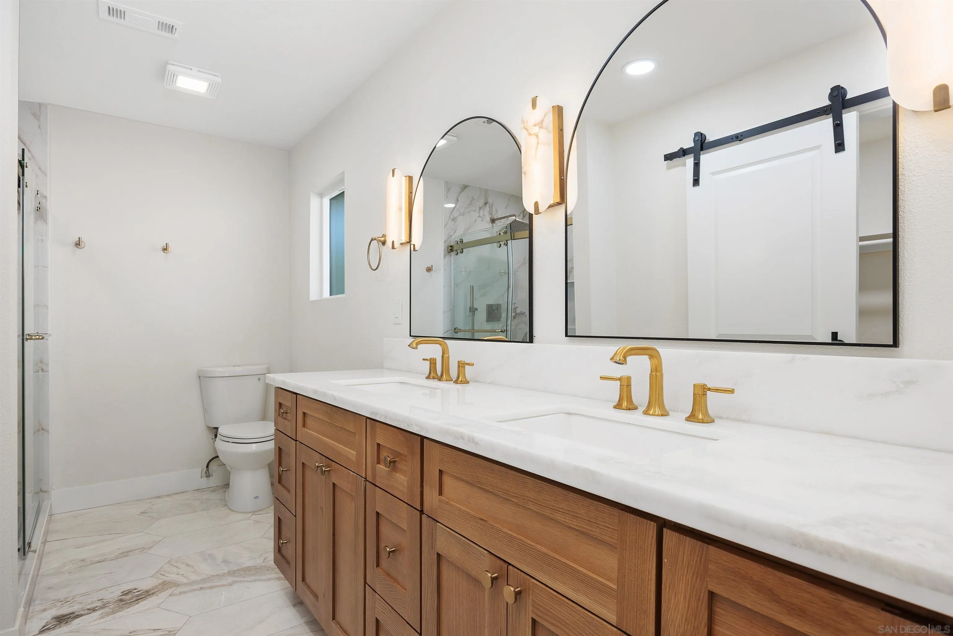 https://cdn.realtyfeed.com/cdn/127/250044537/0d8715cf7026abe634b72c4d358237ac.webp