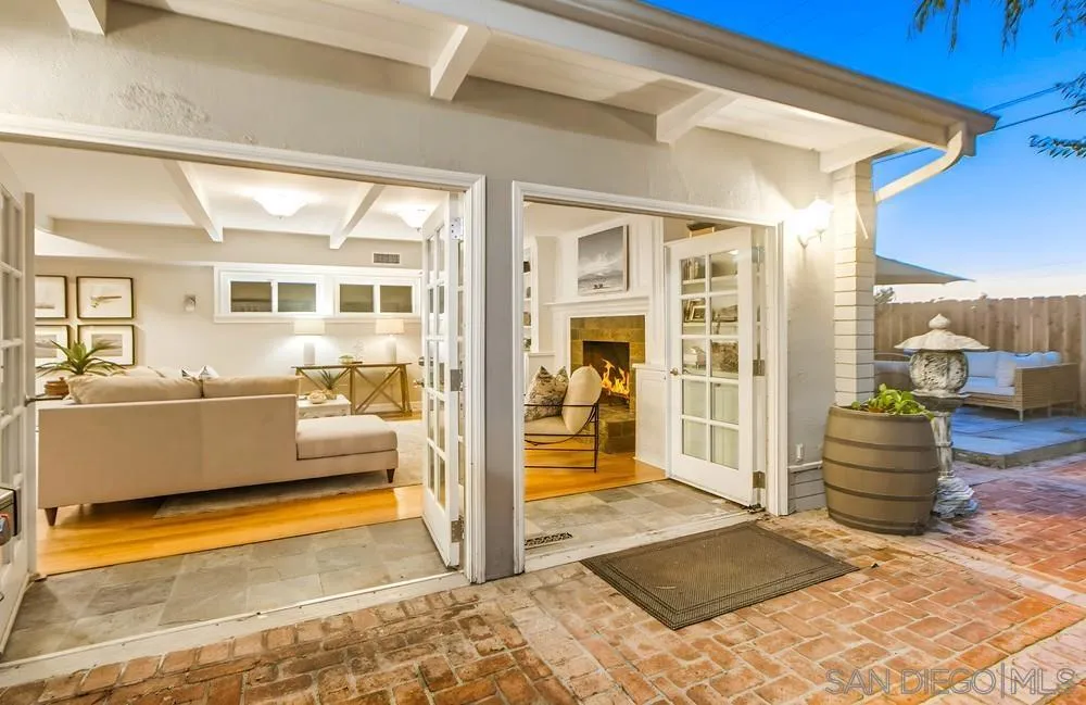 https://cdn.realtyfeed.com/cdn/127/250044550/3f572f3dc10952b9063847d9e08c04cc.webp