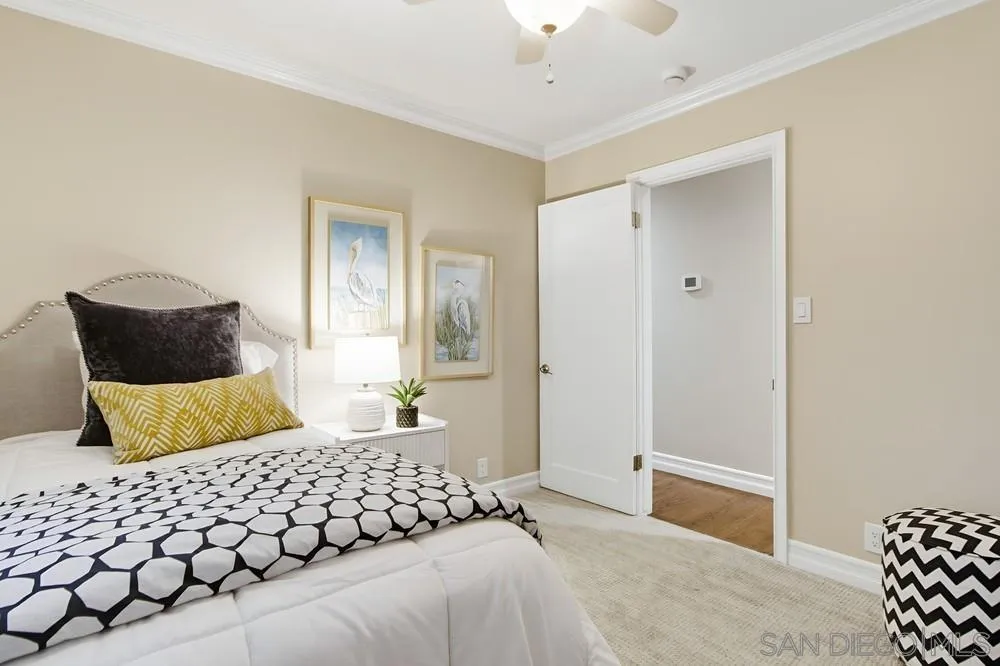 https://cdn.realtyfeed.com/cdn/127/250044550/ec8690cec57123a32b4698130a8ea3f8.webp