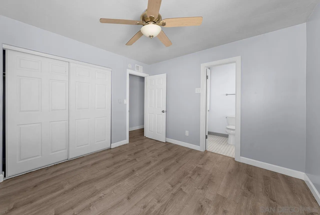 https://cdn.realtyfeed.com/cdn/127/250044555/50fc3551f4e45c5421a13a13b2d2b01f.webp