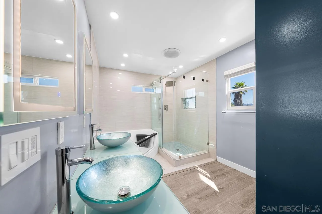https://cdn.realtyfeed.com/cdn/127/250044555/5e5ed1b7403fd877f0b5ec35864a4292.webp