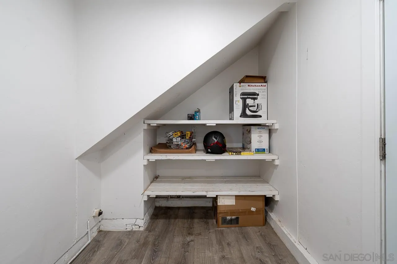 https://cdn.realtyfeed.com/cdn/127/250044555/9b1e6fed5627582284220be3a16cf0c1.webp