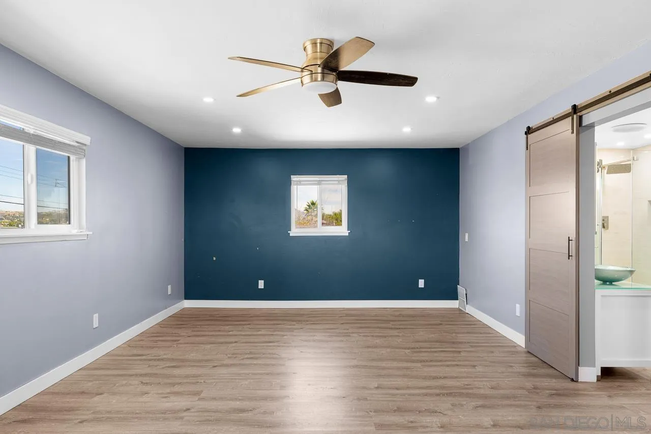 https://cdn.realtyfeed.com/cdn/127/250044555/a388edfbfd548c41c9787e45113ccc7d.webp