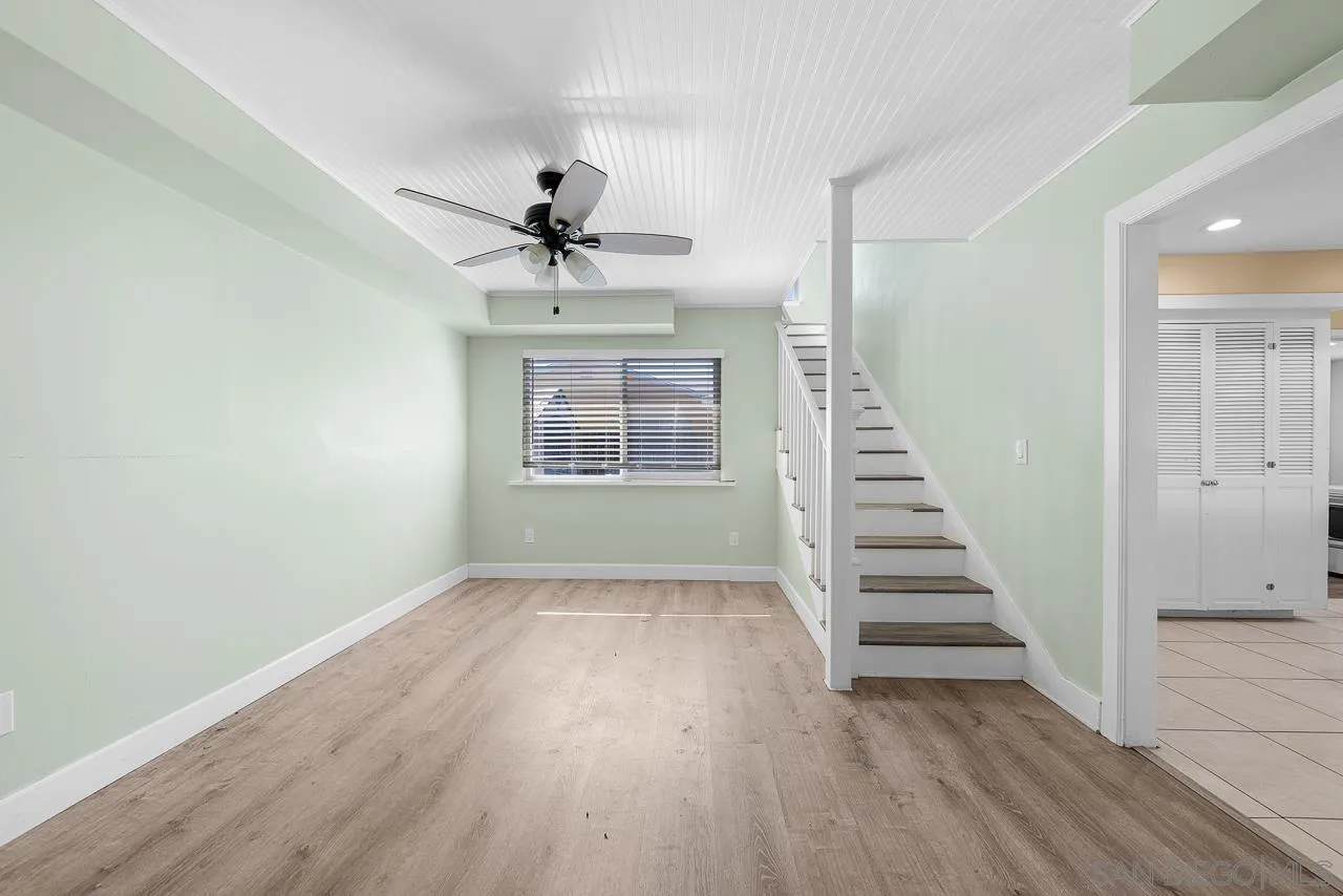 https://cdn.realtyfeed.com/cdn/127/250044555/e9bca04e57ba278458325b869226ba02.webp