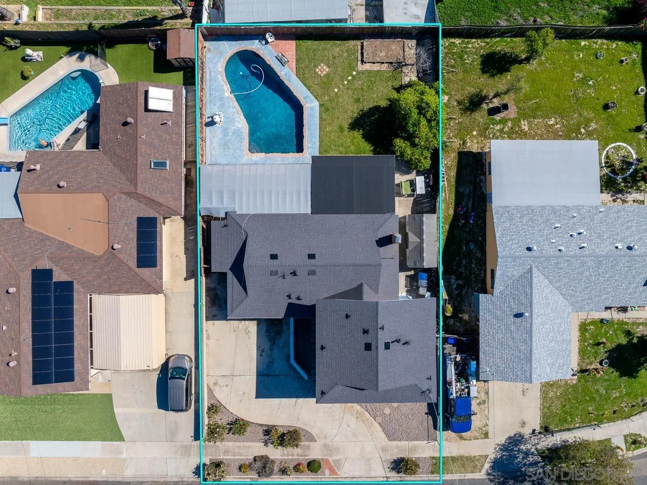 https://cdn.realtyfeed.com/cdn/127/250044555/ff0a74ad699c4274de8c08b671401aca.webp
